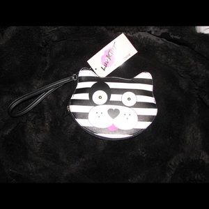 Betsey dog clutch/coin purse